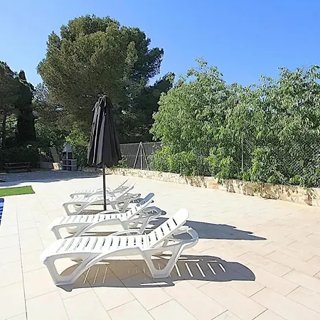 Nyaraló Incredible Chalet Con Piscina Privada Girona