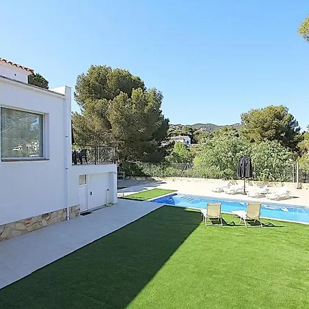Incredible Chalet Con Piscina Privada Nyaraló